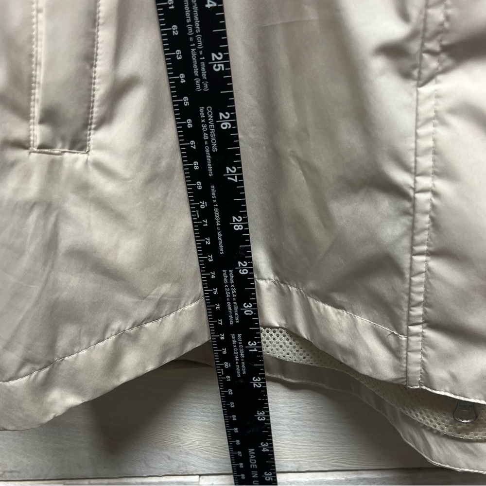 Garnet Hill Jacket Womens Medium Cream Beige Recycled Cinch Water Resistant - Picture 12 of 13